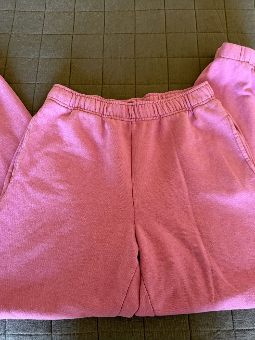 Wild fable Oversized Pink Elastic-Waist Sweatpants